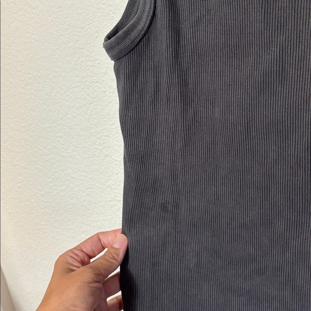Aerie Sun Faded Half Button Charcoal Tank Top Size Medium  | casual | loungewear - Picture 5 of 5